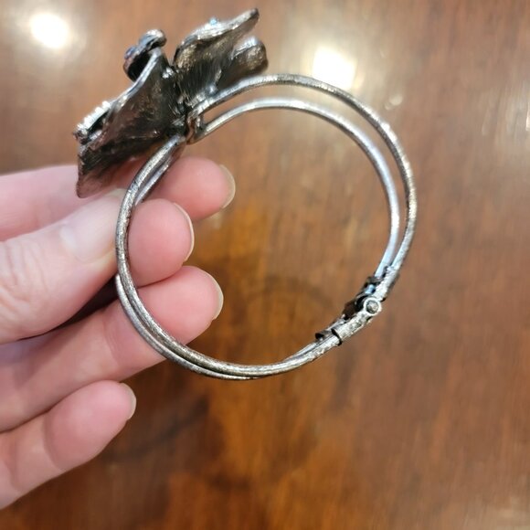 Chunky Antiqued Metal Large Flower Clamper Bangle Bracelet Wrist Corsage - Picture 5 of 10